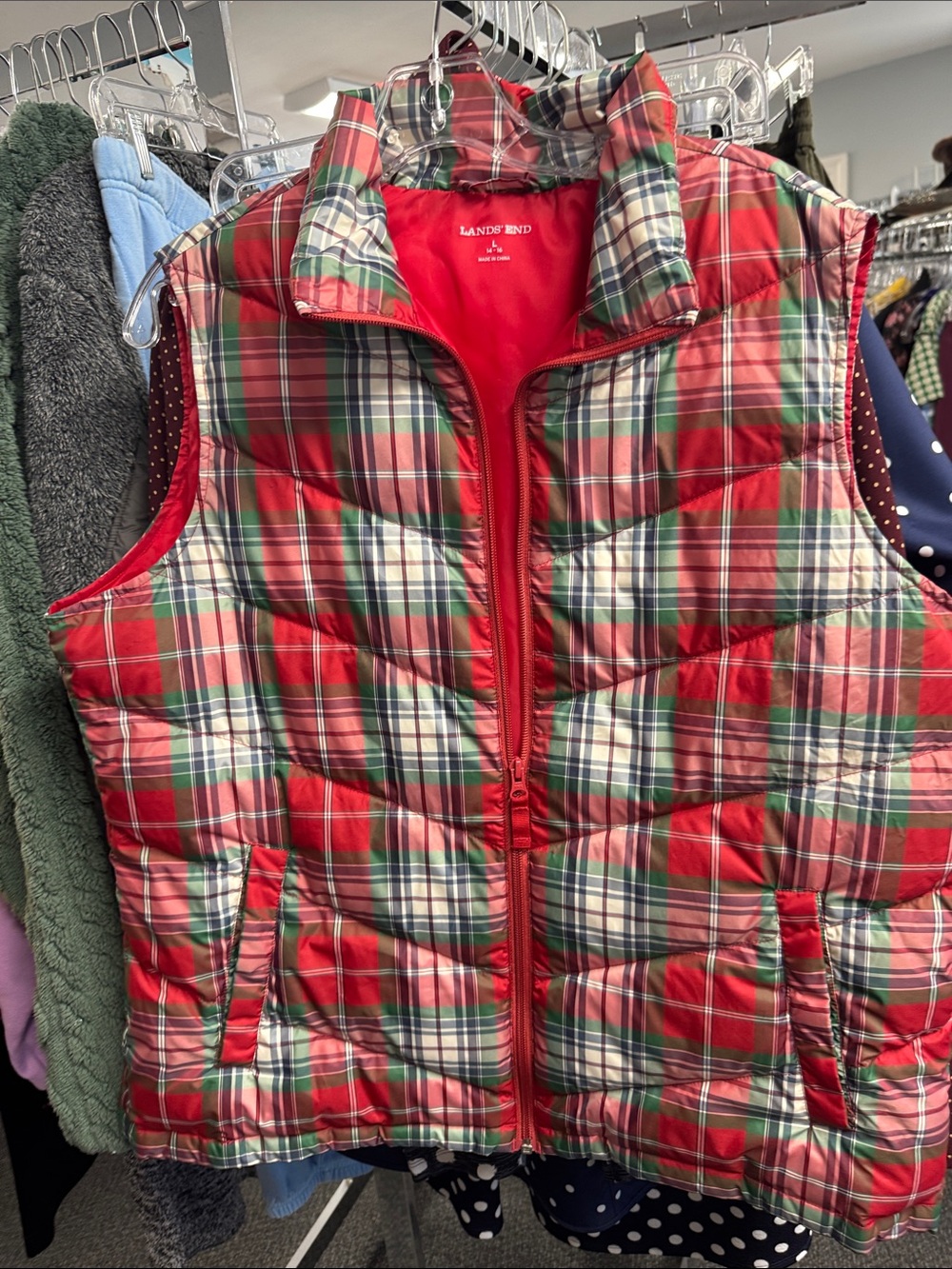 Lands’ end plaid vest L // 092323